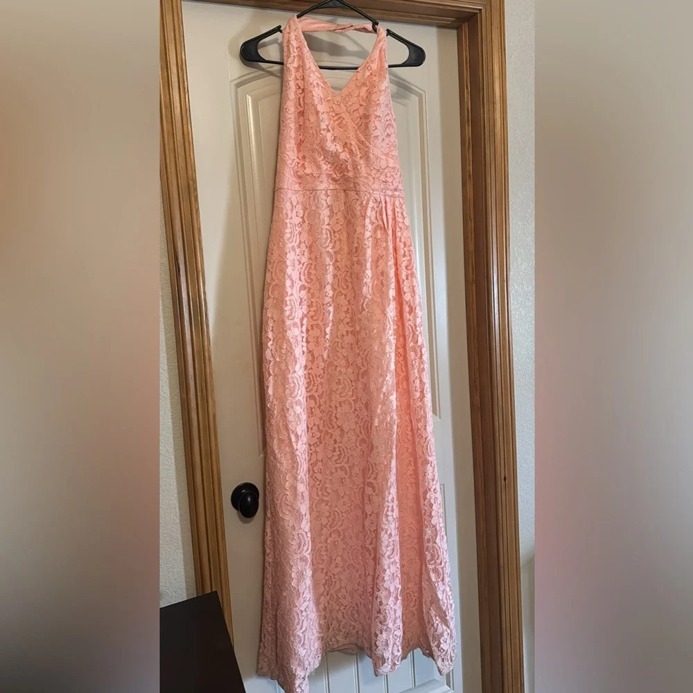 Elegant Pink Lace Gown - Picture 1 of 4